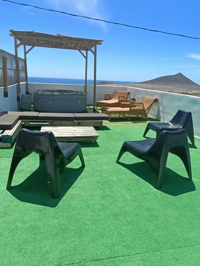 La Casita De Aitor; Campo Y Playa En El Medano Villa Bagian luar foto