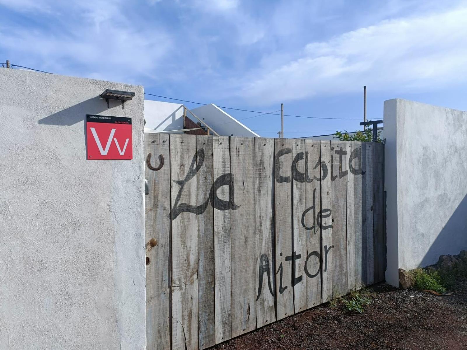 La Casita De Aitor; Campo Y Playa En El Medano Villa Bagian luar foto
